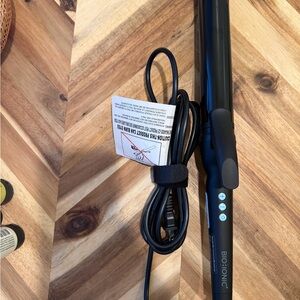 Bio Ionic Black Hair Styling Iron
